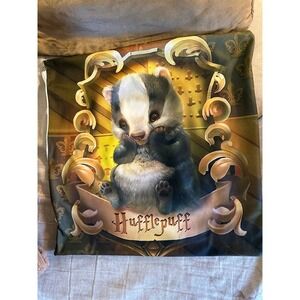 Hufflepuff Badger Throw Pillow Cover 16x16 Harry Potter Wizarding World RARE
